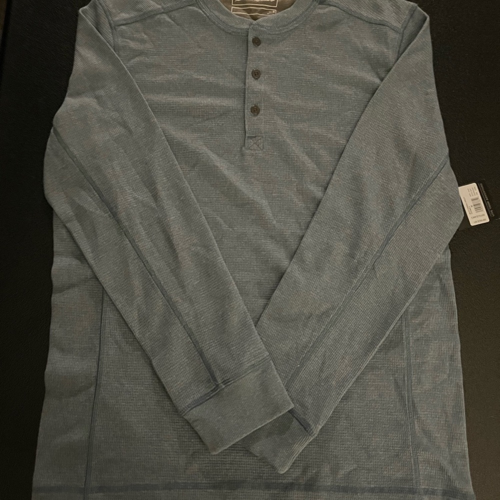EDDIE BAUER LONG SLEEVE TOP